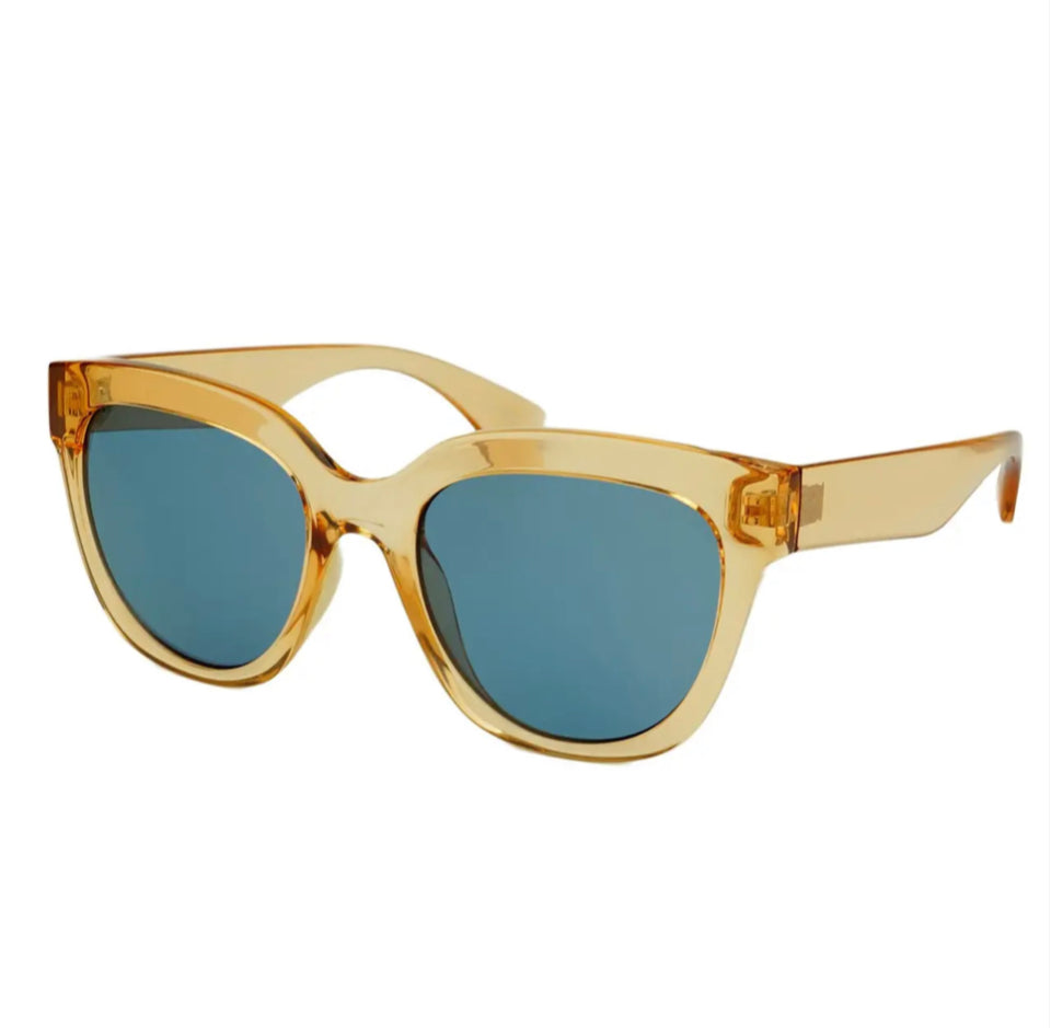 Janie Sunnies